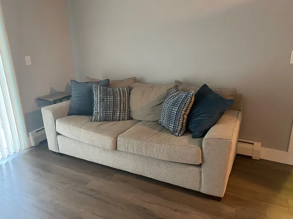 Pleasant View Apartments