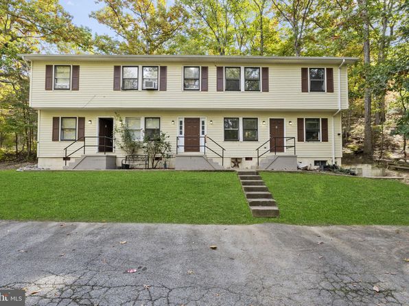 1005 Lower Clubhouse Dr #4