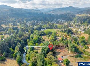 11 N Main St, Falls City, OR 97344