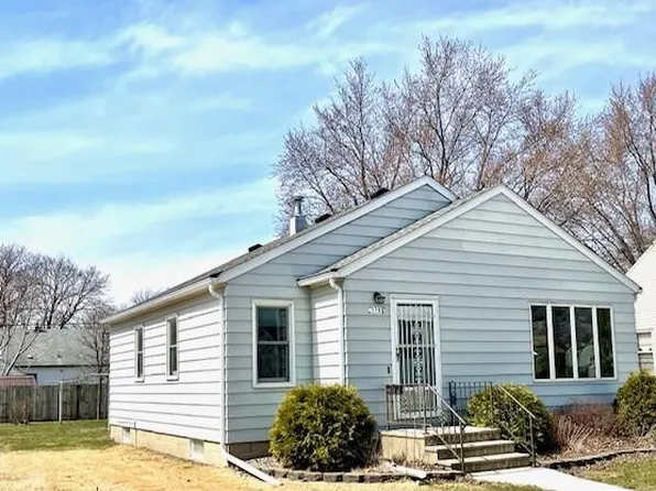 1709 3rd St NE, Austin, MN 55912