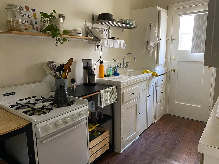 812 N Poinsettia Pl #1/4 — Photo 7