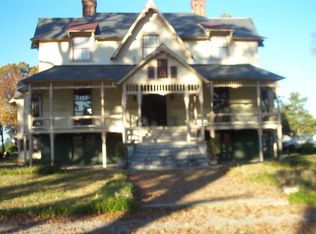 144 E Young Ave, Henderson, NC 27536
