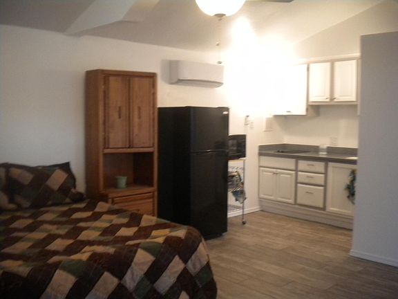 Kitchen & Living Area
