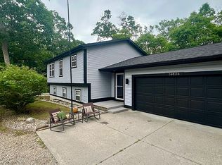 16826 Highland Ave, Spring Lake, MI 49456