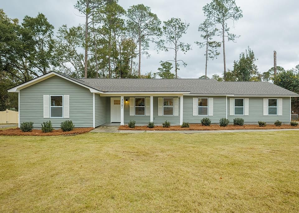 1st image of 2107 Northwood Cir
