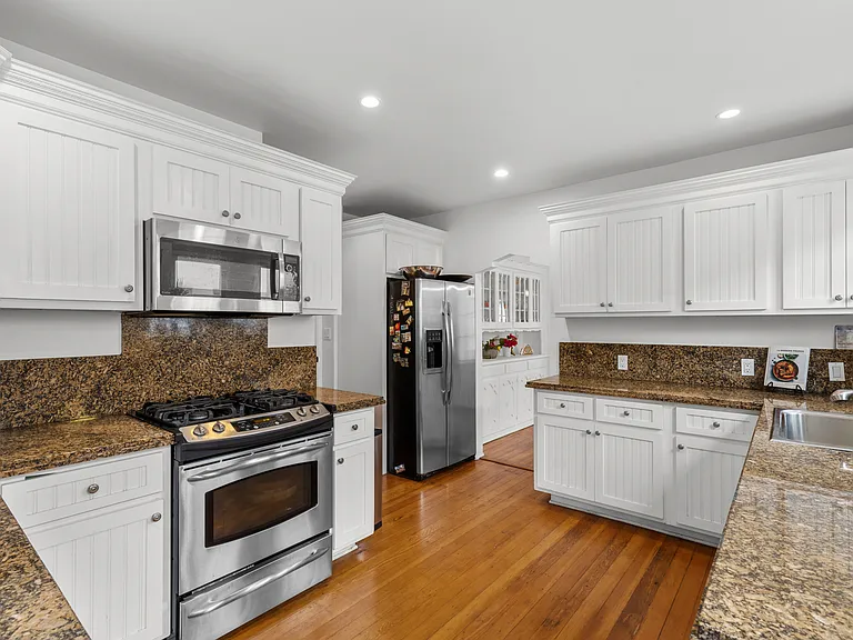 6233 W Orange St — Photo 13