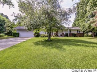 510 W Hoechester Rd, Springfield, IL 62711