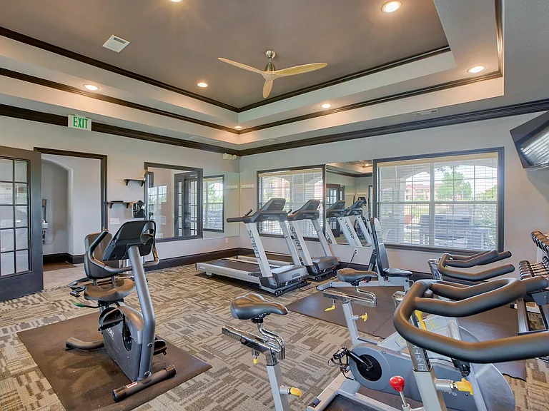 Villas at Park West — Photo 31