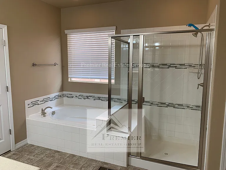 5948 Revelstoke Dr — Photo 3