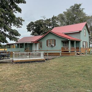 4542 W 400th Rd S, Huntington, IN, 46750