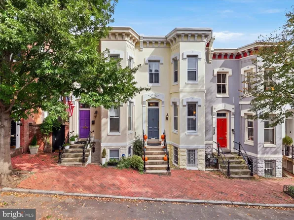 1231 30th St NW, Washington, DC 20007