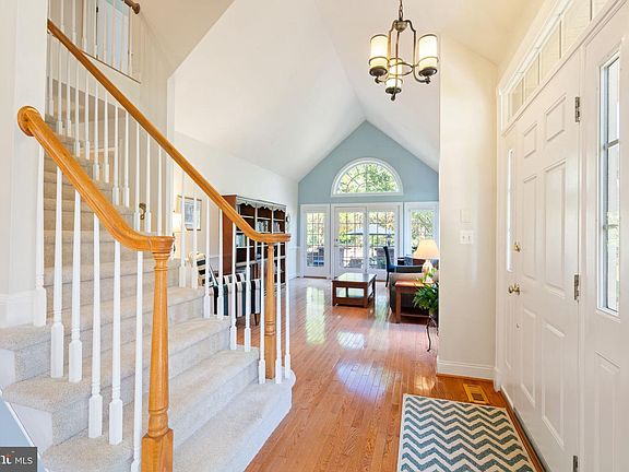 5th image of 5705 Wheelwright Way