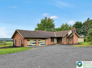 423 Hickory Dr, Auburn, PA 17922