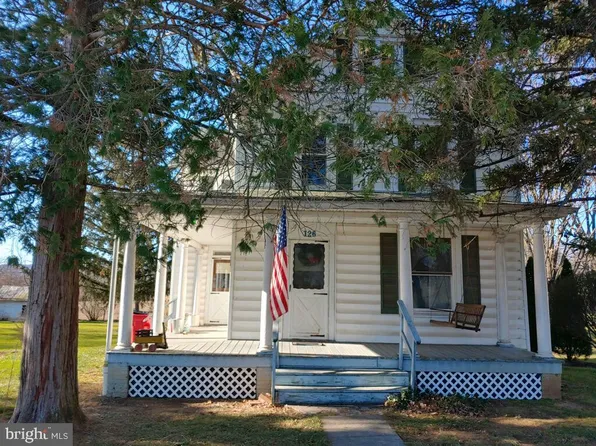126 Faust St, Mercersburg, PA 17236