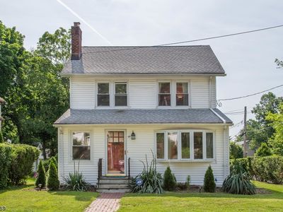 68 Rollinson St, West Orange, NJ, 07052