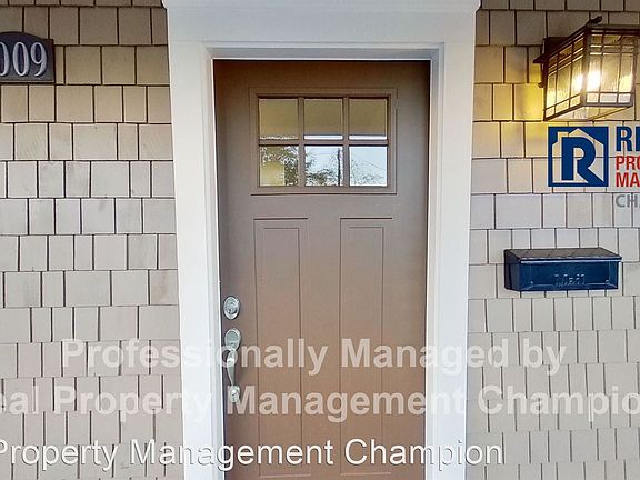 3rd image of 1009 Hanover St