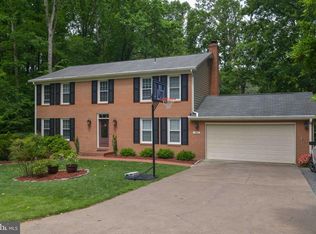 9856 Natick Rd, Burke, VA 22015