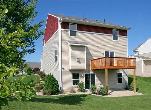 2nd image of 121 Dongola Ln