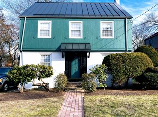 95 Bellevue Rd, New Haven, CT 06511