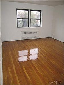 3rd image of 111 Valentine Ln APT 3B