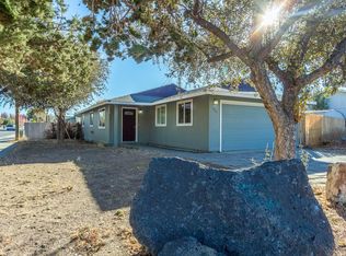 1512 SW 34th St, Redmond, OR 97756