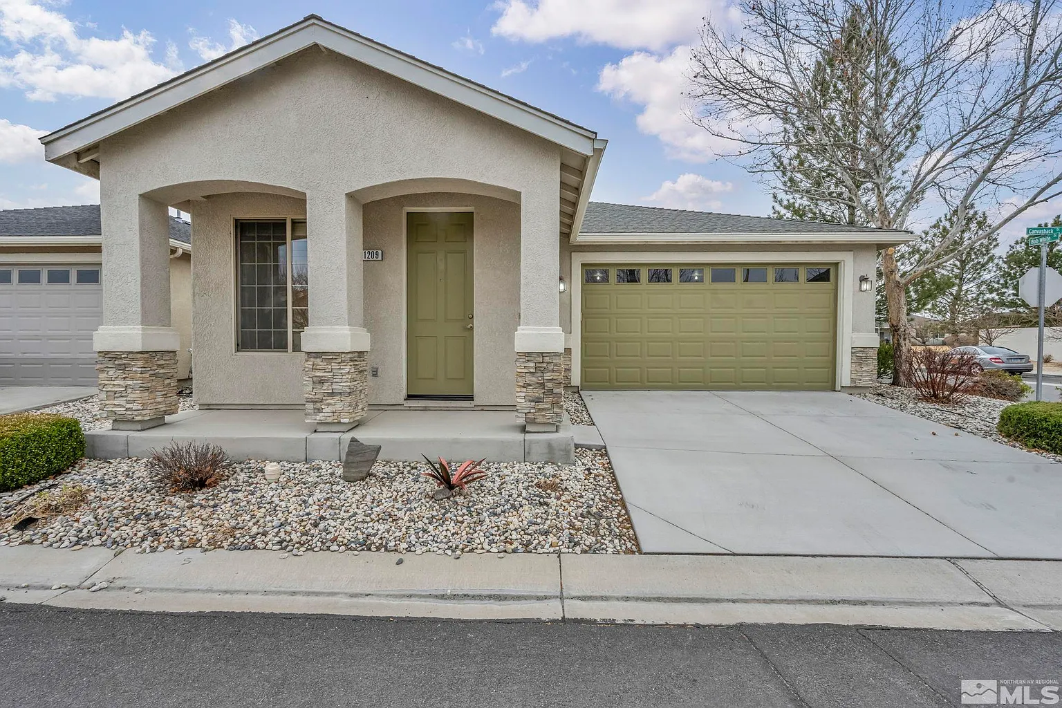 1209 Canvasback Dr photo 1