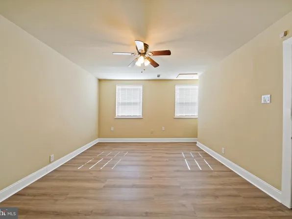 2118 S Broad St Floor 2, Philadelphia, PA 19145