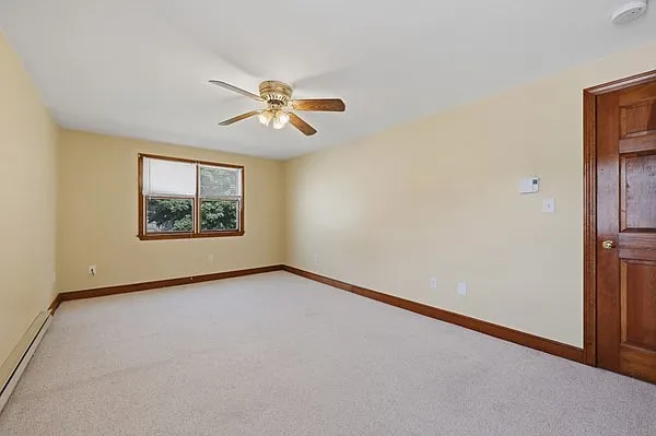21 Janet Cir #B — Photo 11