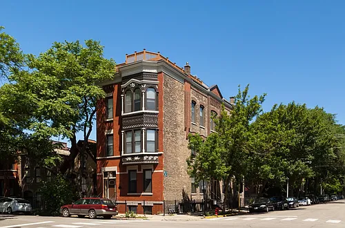 1834 W Wabansia Ave #1F Photo 1