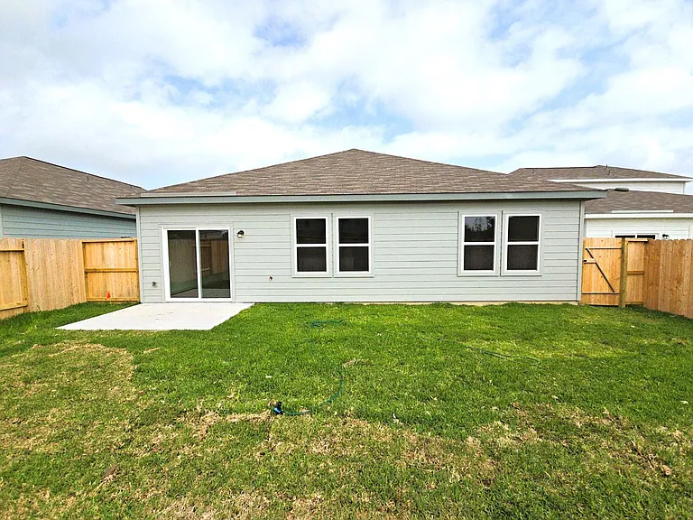 3888 Sunbird Creek Trl — Photo 26
