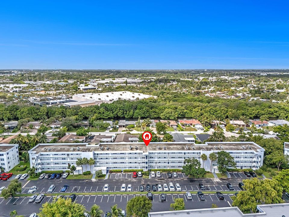 1st image of 110 Royal Park Drive #2G