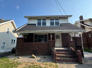960 McKinley Ave, Akron, OH 44306
