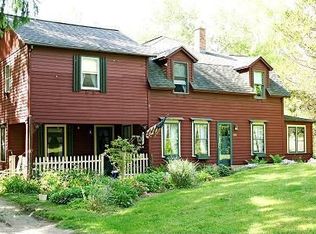 207 West St, Lenox, MA 01240