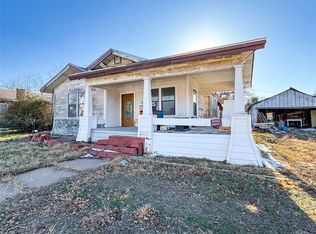 1206 Avenue M, Cisco, TX 76437