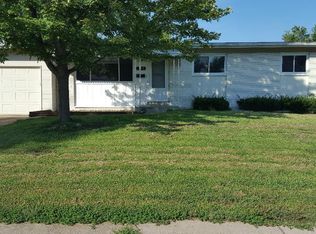 635 Blackbird Dr, Florissant, MO