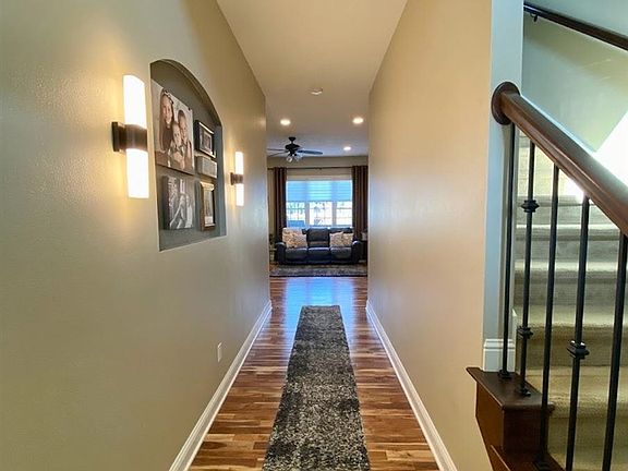 3rd image of 5184 Turnberry Ct