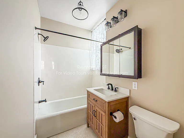 1924 Cabrillo St #3 — Photo 11