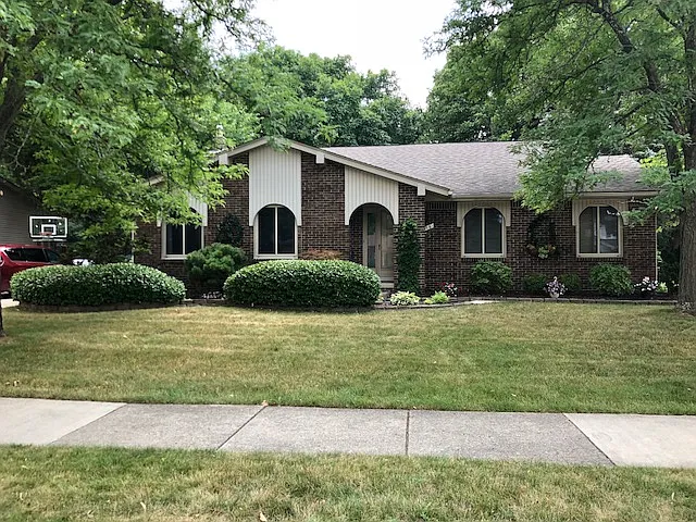 1416 Madison Dr photo 1