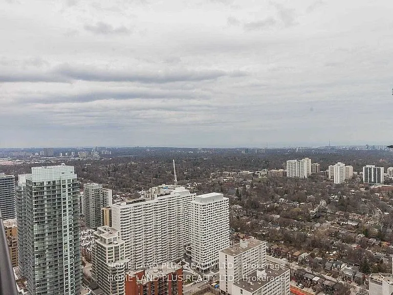 8 Eglinton Ave E #4201 — Photo 19