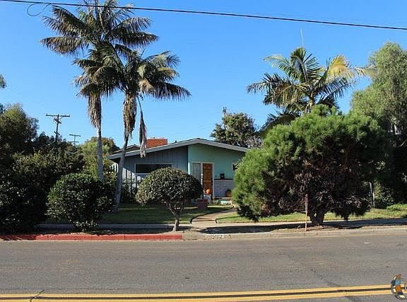 2nd image of 1118 Santa Barbara St