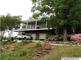 425 Segler Rd, Grant, AL 35747