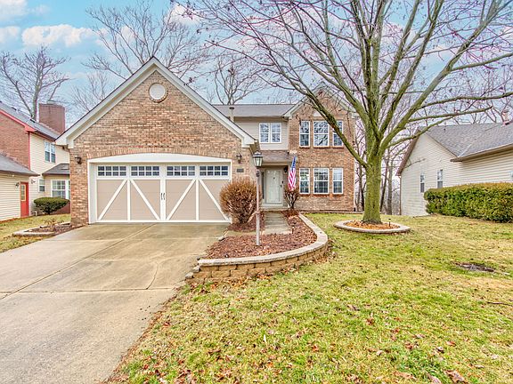3rd image of 861 Pioneer Woods Dr