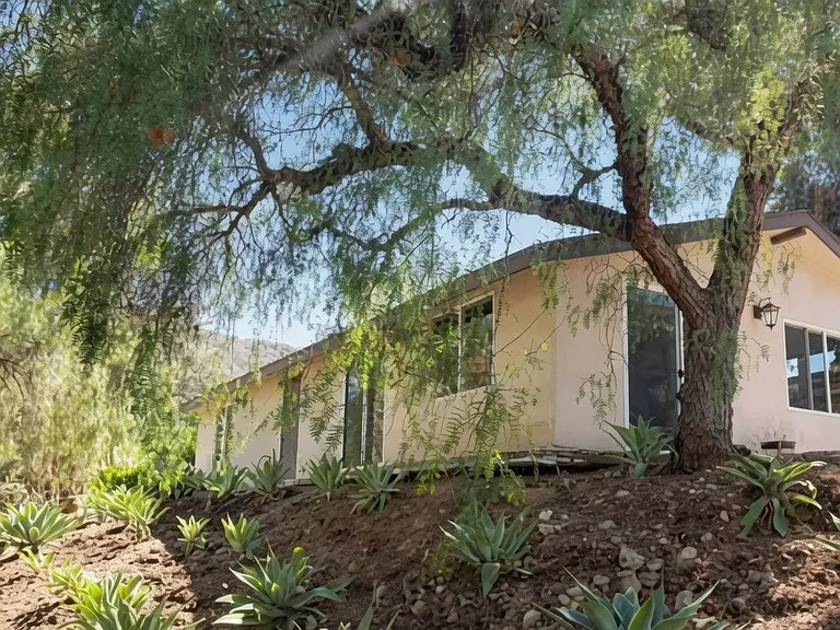 Mount Israel Rd — Photo 1
