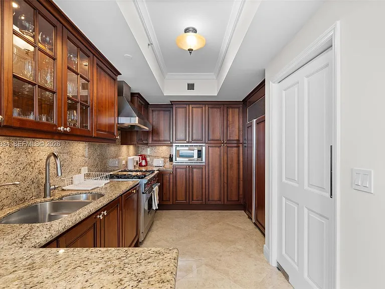 17875 Collins Ave #3205 — Photo 10