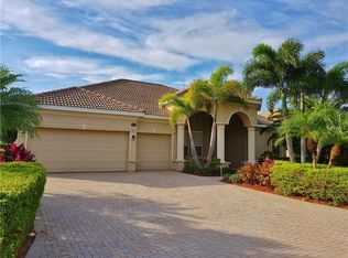8004 River Preserve Dr, Bradenton, FL 34212