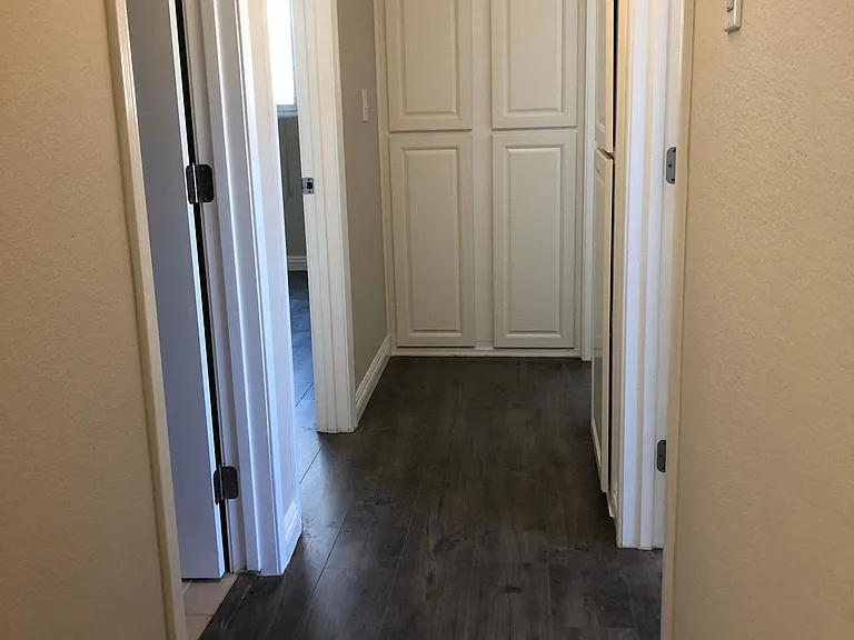 7825 Camino Glorita — Photo 5