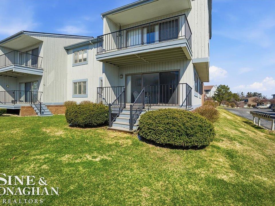 1st image of 1715 River Rd APT 44
