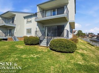 1715 River Rd APT 44, Saint Clair, MI
