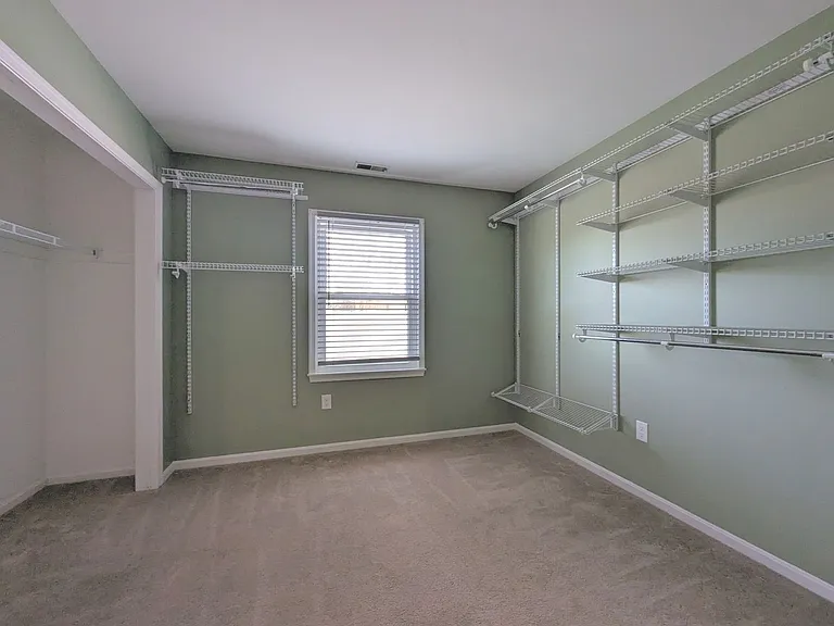 406 Franklin St — Photo 10