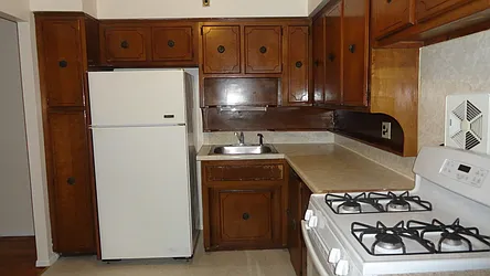 Rented by Halvatzis Realty